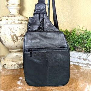 Buxton Black Leather Crossbody Expandable Messenger Bag Unisex Vintage